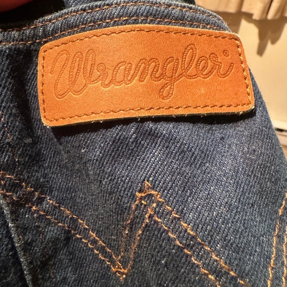 Authentic Wrangler bag ( with crossbody strap) with free bag - Picture 3 of 5